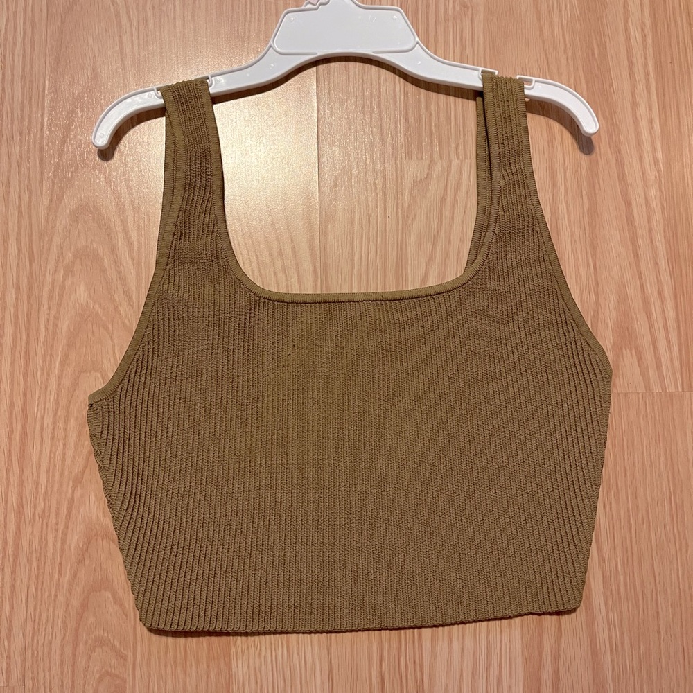 babaton sculpt knit tank size M